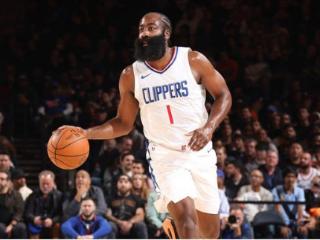 哈登独得30分6失误，本赛季已31次单场5次以上失误，排名NBA第一