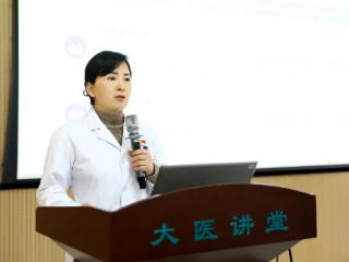 黄河科技学院附属医院党委开展“明职责 话双创 强担当”主题党日活动