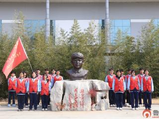 枣庄理工学校：五维共培育 雷锋精神绽光芒