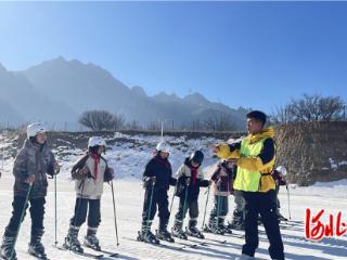 蔚县冰雪运动“三进”培训收官