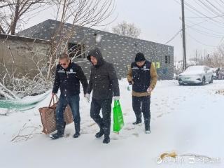 雪中“暖流”，济南救助中心救助流浪乞讨人员18人