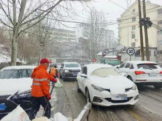 以“雪”为令！党员、志愿者……到处都是他们的身影