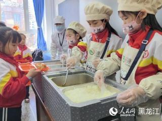 聚焦“开学第一餐” 黑龙江市场监管部门守护校园餐食品安全