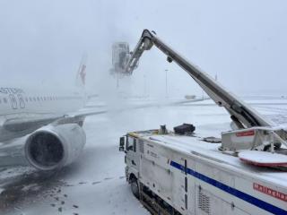 济南暴雪来袭，东航全力保障旅客平安出行