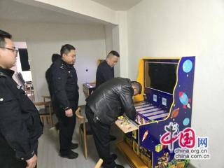 湖南保靖开展突击检查 营造风清气正生活环境