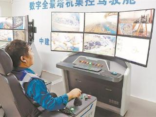 塔吊也能“无人驾驶” 厦门翔安国际机场建设首次引入5G无人塔吊技术