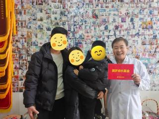 多囊卵巢及输卵管粘连致不孕,嘉乐生殖医院治疗后如愿喜得贵子