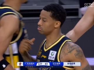 首秀惊艳！朱芳雨请来的新NBA外援，特雷-伯克什么来头？