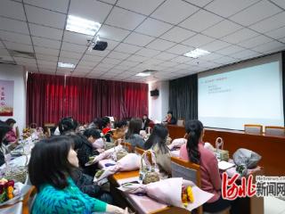 唐山市路南区总工会：传承劳模精神 致敬“她力量”