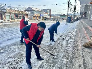 莱芜农商银行圣井支行：致敬雷锋榜样 提升服务温度