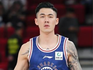 上海102-83山东，赛后迎来2喜2忧！刘铮重拾巅峰，控卫隐患再现！