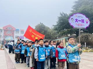 “衔接成长路”：东海县幼儿园萌娃走进小学，解锁新成长