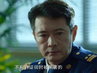 一人毁一部剧，《燃罪》播出后差评出奇一致：不会演军人就别演