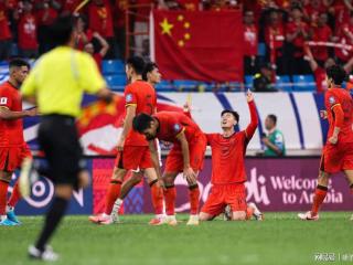 国足热身赛 3-1 战胜科威特，迎接新援、调整状态，备战世预赛