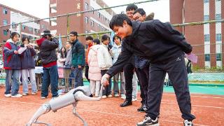 江西会昌：人工智能点亮校园