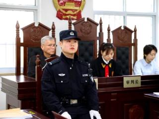 “家门口审判”刑事案例！这场“虹口首次”为“随手一扔”敲响法治警钟