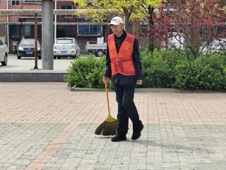 滨城有礼 文明有你丨“我要一直为人民服务下去”——记“滨海好人”刘守进 扫码阅读手机版