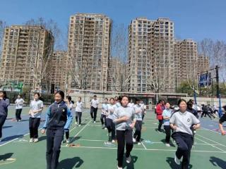 今年杭州初中毕业生增加约3000人 体育中考首轮考试开启