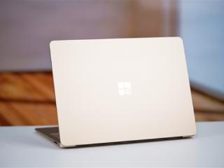 买前要谨慎！亚马逊警告：微软Surface Laptop 7退货率高