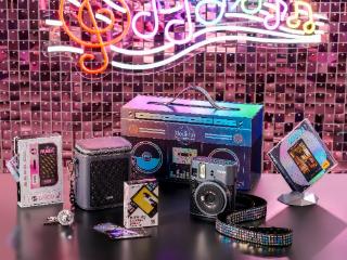 富士instax mini 41“摩登风华”礼盒发布：以复古主义演绎经典新生