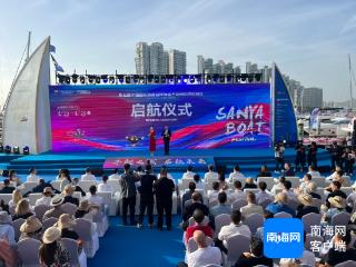 第五届消博会三亚国际游艇展区开展