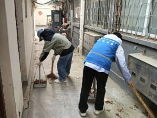 仙营街道秦庄社区开展环境卫生综合整治活动