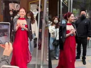 赵露思耍大牌害剧组？陈星旭拍戏X骚扰？王蓉内涵浪姐内幕？丁真转型当演员？私下作妖的男糊咖？