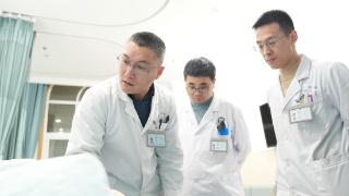 烟台毓璜顶医院莱山院区：微创技术突破高龄复杂骨伤治疗“禁区”