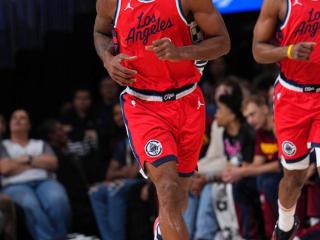 105-102！伦纳德39分，约基奇空砍三双，快船险胜掘金1-1追平