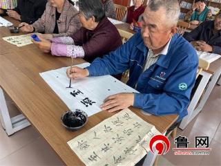 【文化社区建设】爱心“赵”耀 | 德州天衢新区赵虎镇开展“睦邻相会 以墨传薪”书法培训活动