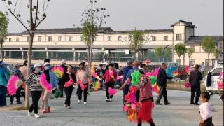 德州市陵城区丁庄镇：移风易俗树新风 村民齐乐展风采