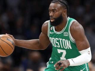 NBA季后赛：2场比赛结束，8组对决4组1-1，3组没悬念，1组靠巨星
