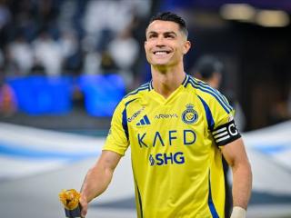 4-1，晋级亚冠精英赛4强，40岁C罗脚后跟妙传+策动+小角度凌空斩
