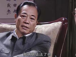 《潜伏》吴敬中：我被三个厉害同学罩着，余则成三次露馅我兜得起