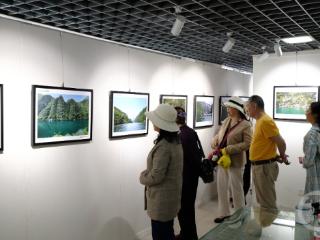 “渝眼看彭水”系列摄影展在重庆渝中开幕 光影记录乡村振兴新图景