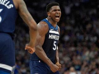 从内讧到下克上擒湖人！狼队经历了啥 爱德华兹两年已淘汰三位MVP