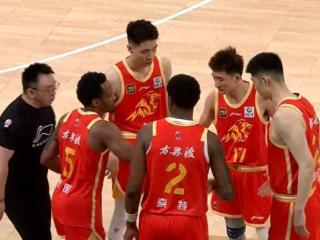 广厦3-0辽宁进决赛！赛后数据一清二楚，不是外援，最大功臣是他