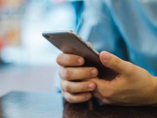苹果防指纹涂层专利获批：未来iPhone、iPad耐磨又防污