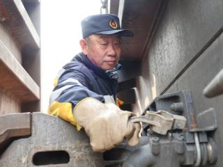 五一我在岗｜“老调车”的最后一班“五一”岗
