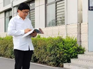笔尖上的第二人生丨与诗为友 他立志做乡土文明的“点灯人”