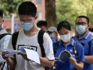 张继科带女徒弟考上北大：文化课650分，激怒同行，评论区炸锅