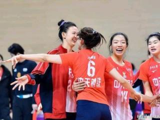 晟育杯小组赛落幕：江苏女排力克福建强势晋级四强