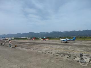 五一假期重庆低空经济爆火，多家航空基地人气高涨