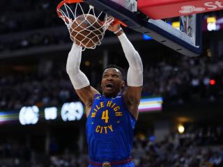 就在今天，36岁威少爆发了，成为79年NBA季后赛第一人