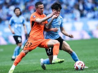 27岁归化坐稳中超主力！曾获得欧洲联赛金靴，本赛季10场打进2球