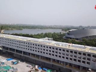 济南地铁8号线的绣源河站和山东大学站，造型各具特色