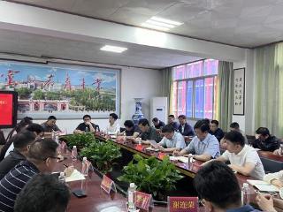 抚州市教育考察团赴上高二中交流