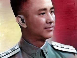 毕业于黄埔六期的祖父常常对陶喆的歌曲做一番评价