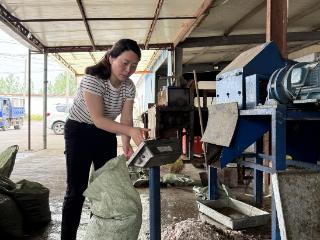 高淳区淳溪街道：“新农人”邢丽耕耘在希望的田野上