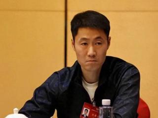 王励勤不允许王楚钦和孙颖莎单独接受采访，到底是打压还是保护